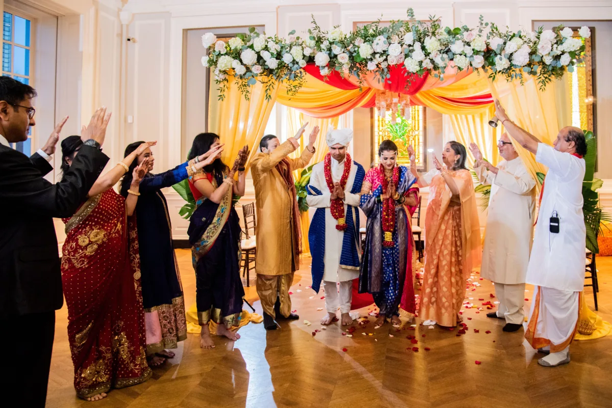 Hindu Wedding Ceremony Chicago History Museum Ali Phillips Wedding Planner 11