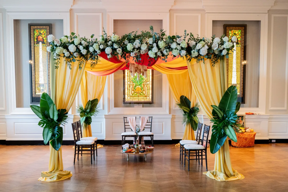 Hindu Wedding Ceremony Chicago History Museum Ali Phillips Wedding Planner 17