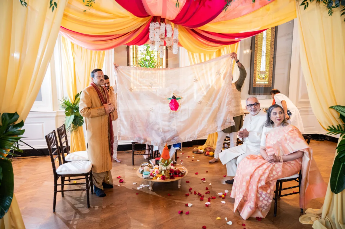 Hindu Wedding Ceremony Chicago History Museum Ali Phillips Wedding Planner 21