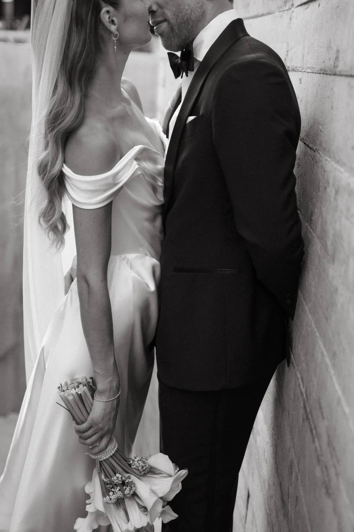 luxury cabo wedding planning engaging events by ali the cape thompson hotel 1 - Luxury Cabo Wedding at The Cape, a Thompson Hotel Luxury Cabo wedding couple portrait at The Cape, a Thompson Hotel planned by Engaging Events by Ali